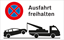 Bild von Halteverbotsschild Ausfahrt freihalten